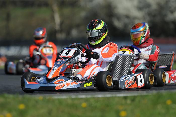 PIERRE RAGUES: PREMIÈRE COURSE DE KART EN 2012 ET PREMIER PODIUM