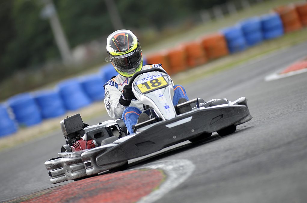 LE CHAMPION ELMS 2013 PIERRE RAGUES CELEBRE SON TITRE LORS DES 24H DE SIGNATECH